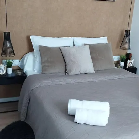 Chic Oasis In Apartman Rouen