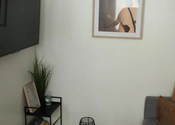 Chic Oasis In Apartman *